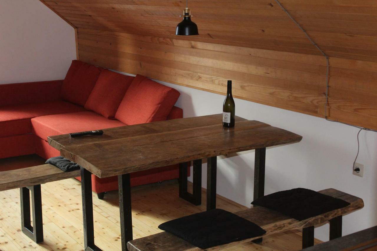 Holiday Home Winzerhaus Eva Spicnik Bagian luar foto